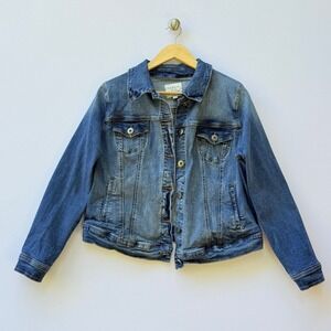Torrid Womens Sz 0 XL Blue Wash Classic Cropped Trucker Denim Jean Jacket‎